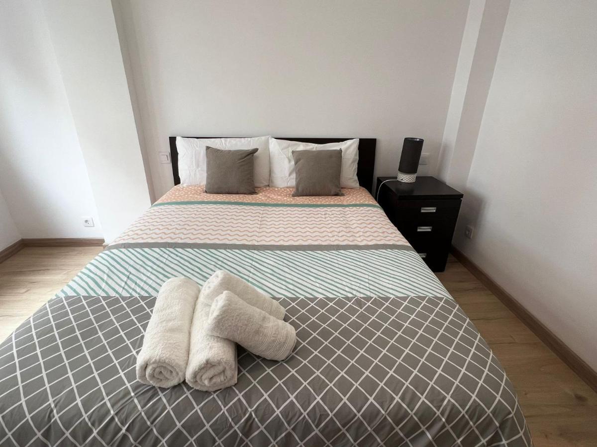 Close To Gran Via Centro Familiar Con Wifi By Apartamentos ログローニョ エクステリア 写真